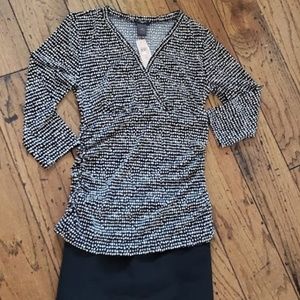 Ann Taylor Side Ruched V-Neck Top Petite NEW